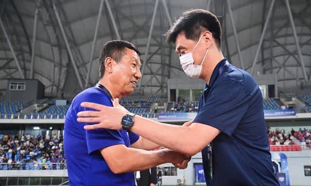 开云体育入口-包含足球赛场热度不减，国内足球逐渐跻身亚洲强队的词条